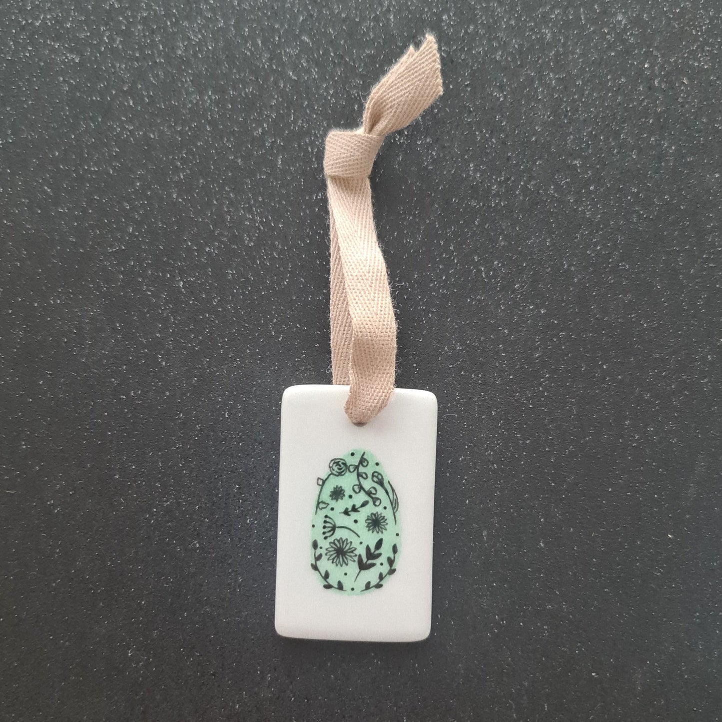 Médaillon rectangle - Œuf fleuri