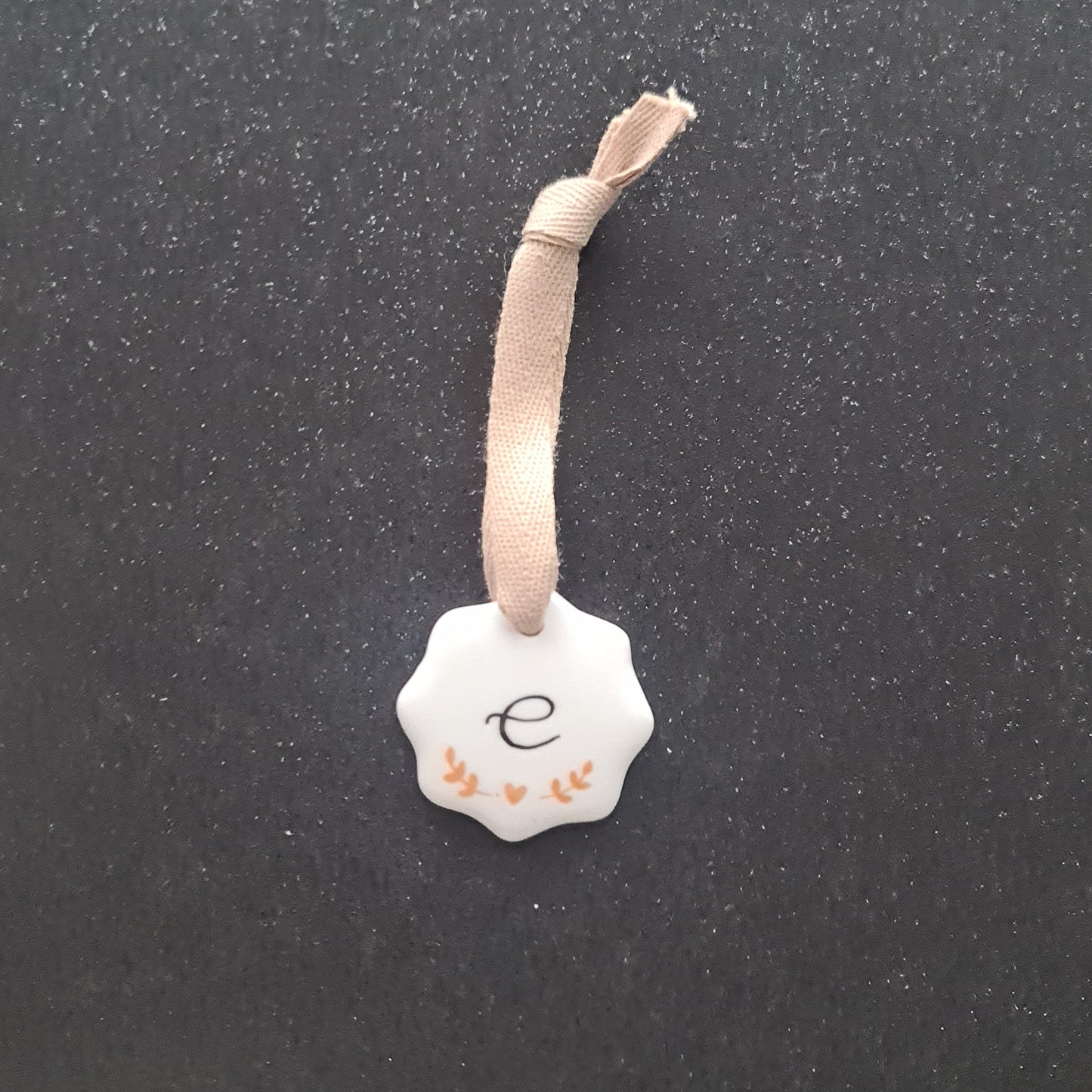 Médaillon étoile - Initiale