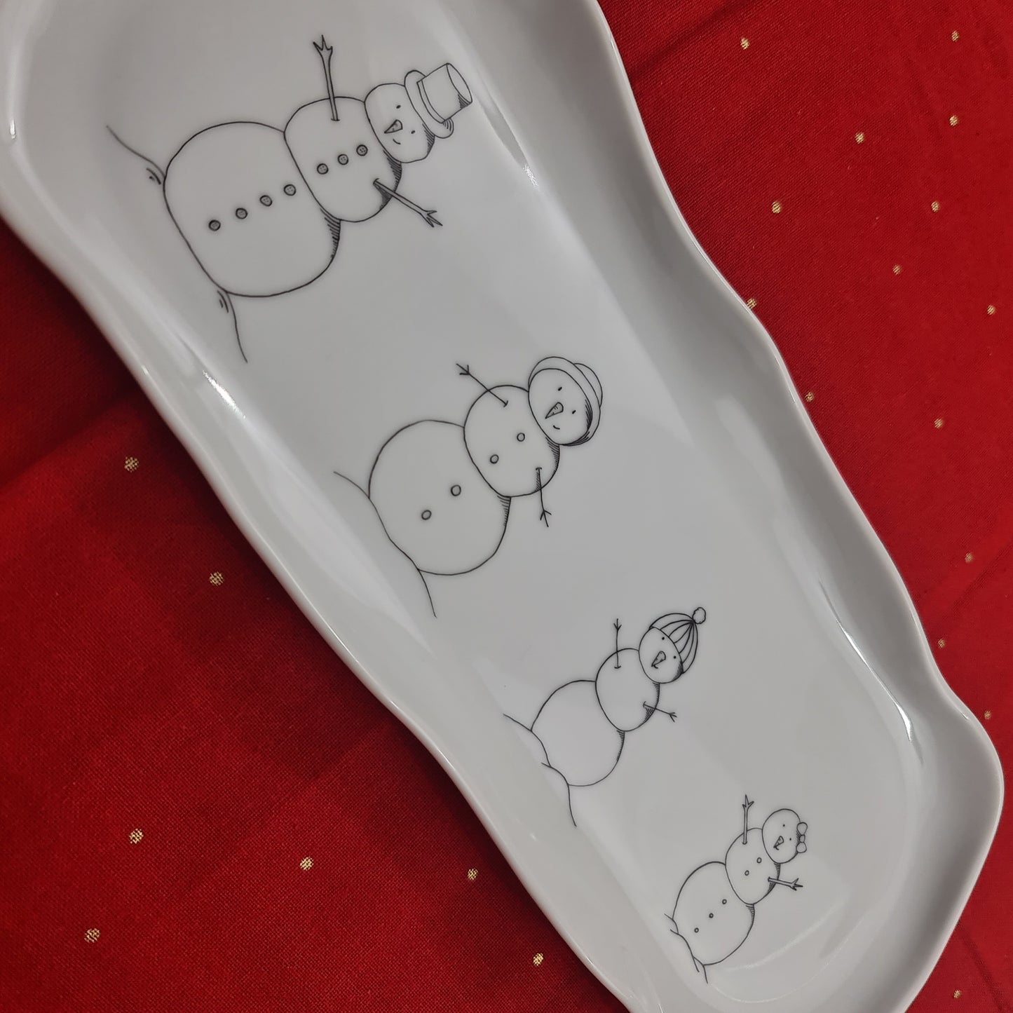 Plat cake irrégulier - Famille Bonhomme de neige