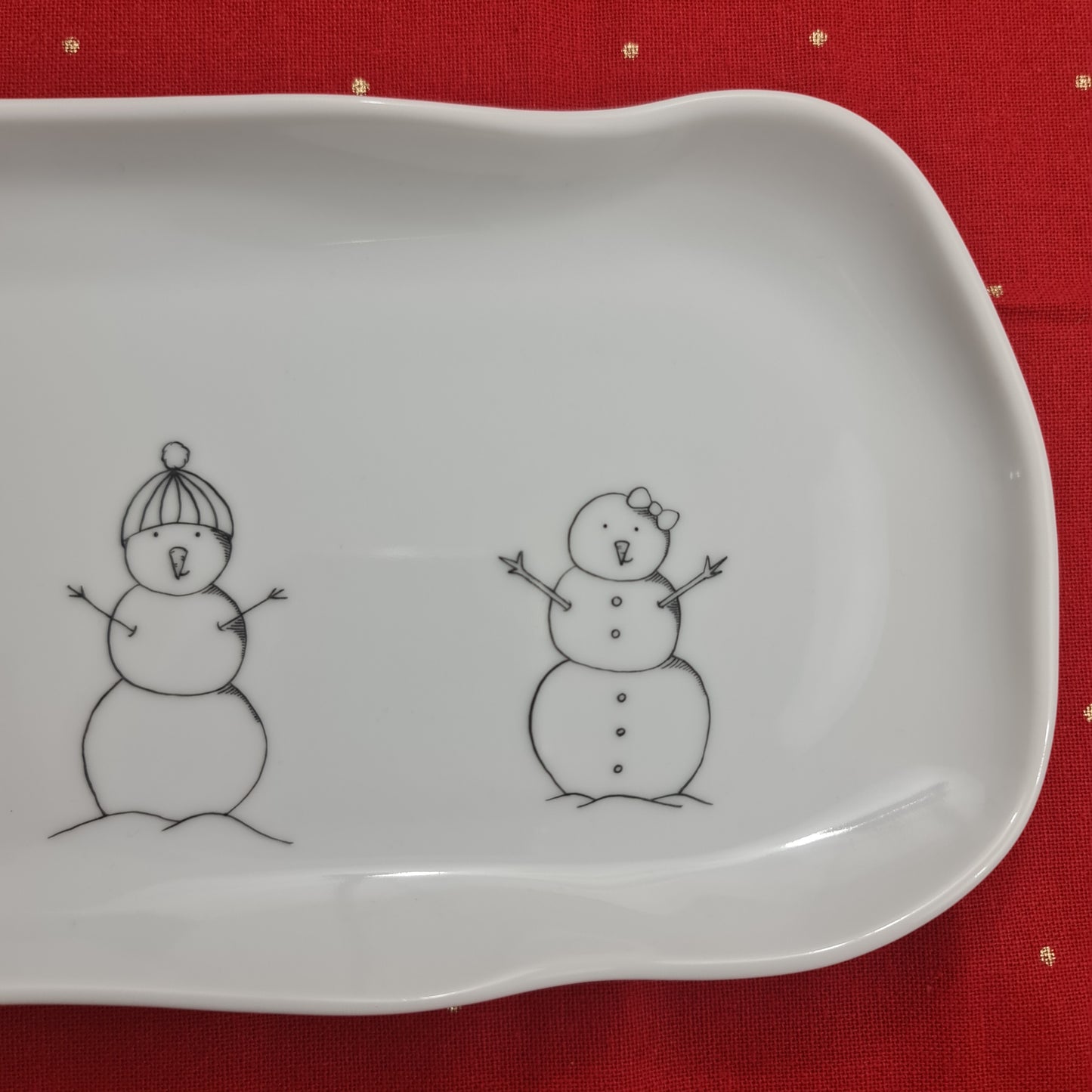 Plat cake irrégulier - Famille Bonhomme de neige