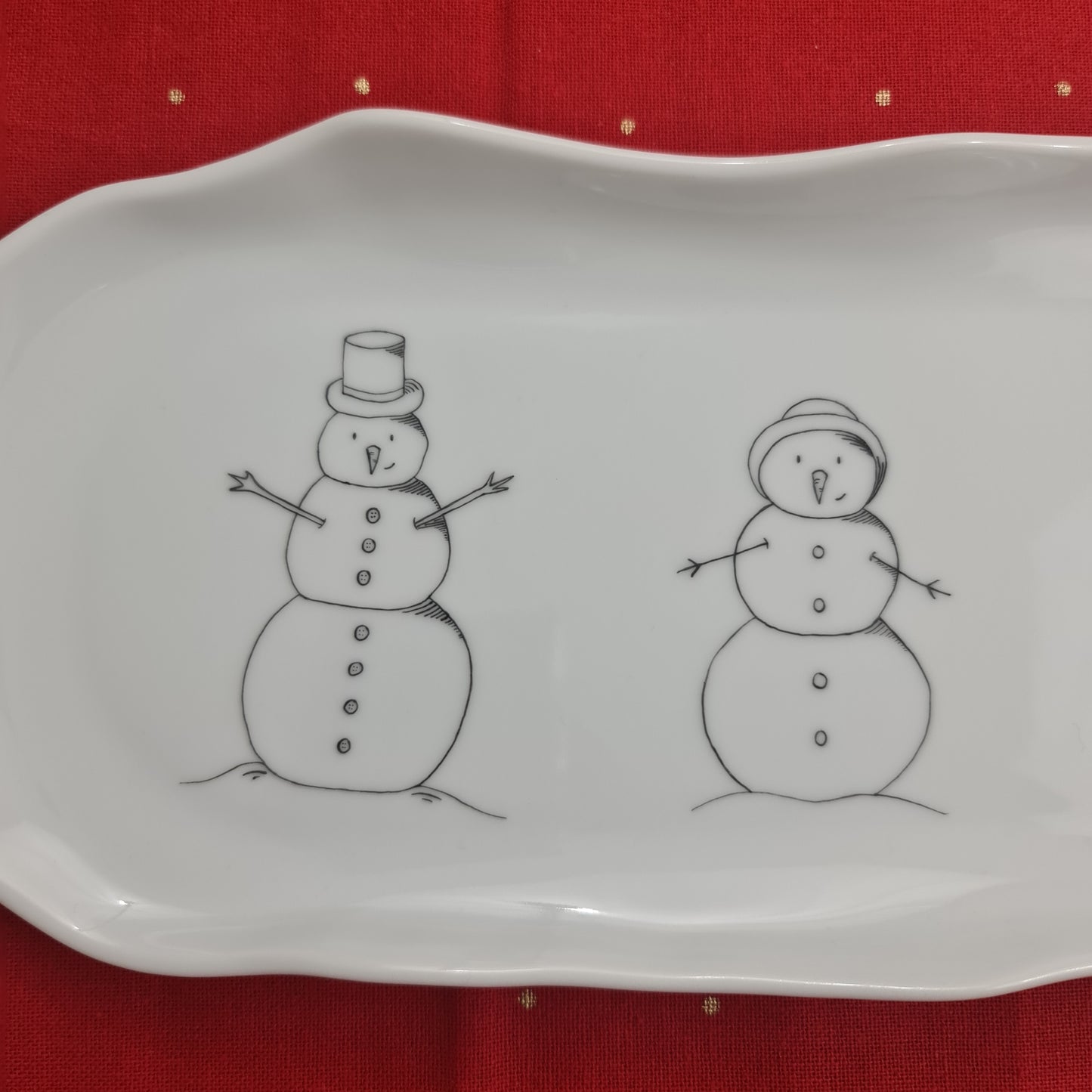 Plat cake irrégulier - Famille Bonhomme de neige