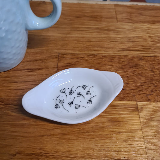 Mini coupelle ravier chinée en céramique - décor 3 floral peint à la main