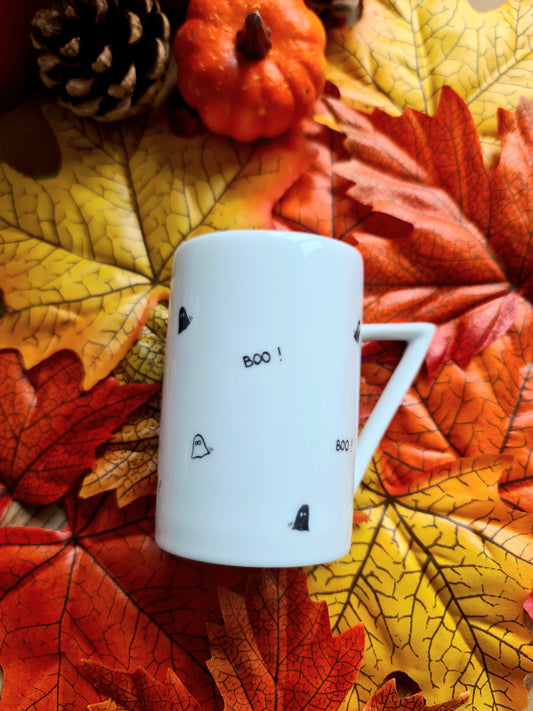 Tasse haute chinée en céramique - décor Fantômes peint à la main