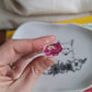 Pin's en Laiton Doré à l'Or Fin - décoré à partir de vaisselle - Forme fleur - Fleur rose