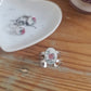 Bague large en Acier inoxydable - décorée à partir de vaisselle - Petite fleur rose