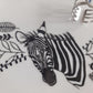 Petit plateau irrégulier en porcelaine - décor zèbre peints à la main