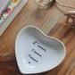 Coupelle cœur en porcelaine - décor L'amour peint à la main