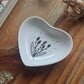 Coupelle cœur en porcelaine - décor Fleurs épi peint à la main