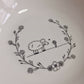 Assiette creuse en porcelaine - décor Petit mouton peint à la main