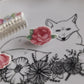 Pin's en Fer rhodié - décoré à partir de vaisselle - Forme fleur - Grande rose