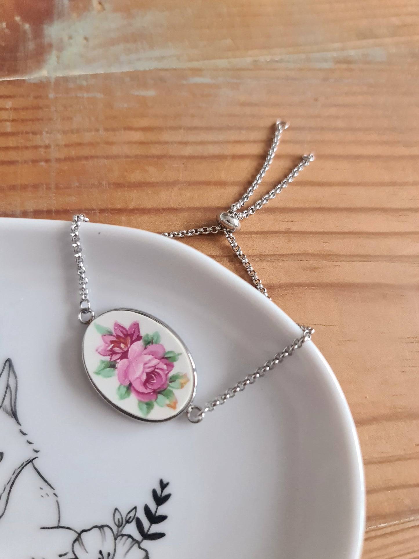 Bracelet coulissant en Acier inoxydable - décoré à partir de vaisselle - Bouquet de fleurs roses