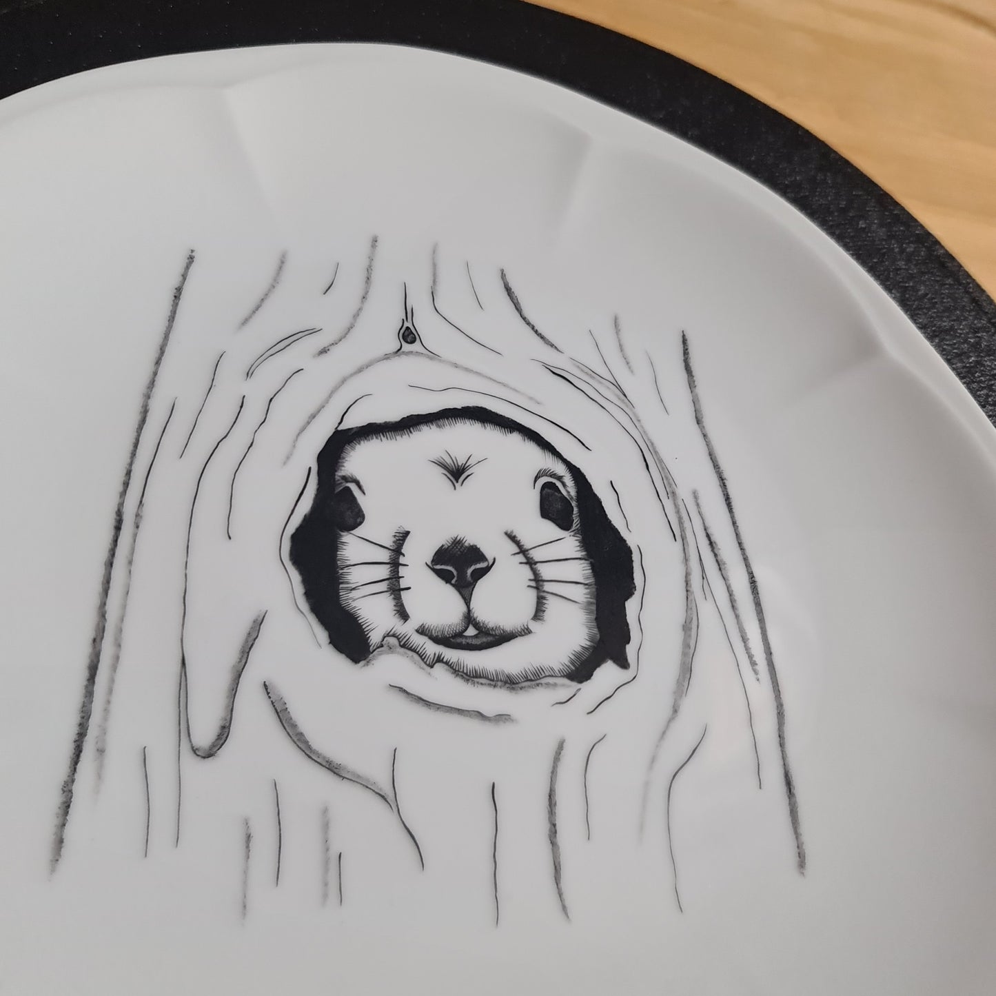 Assiette - Écureuil creux d'arbre