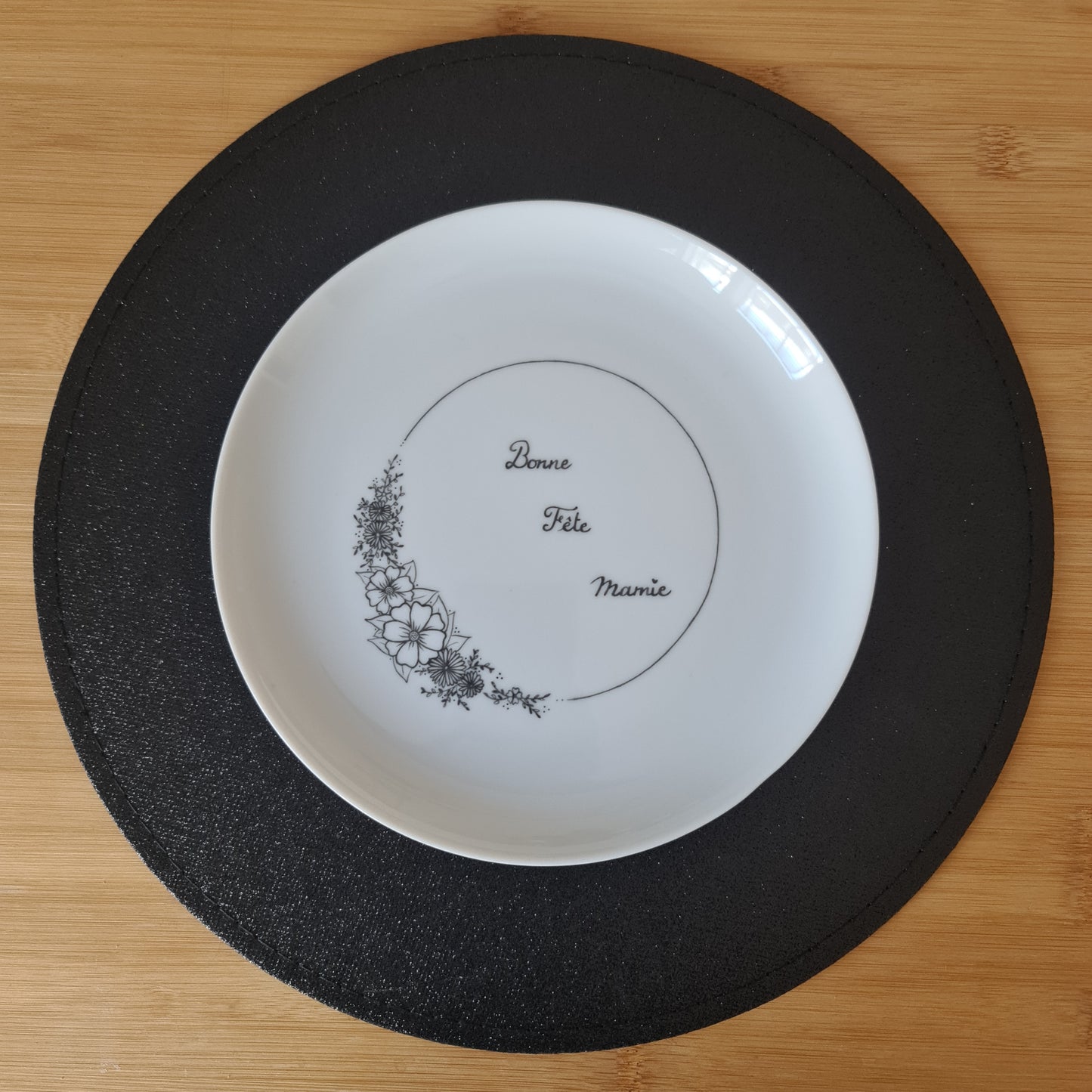 Assiette chinée - Couronne "Bonne Fête Mamie"